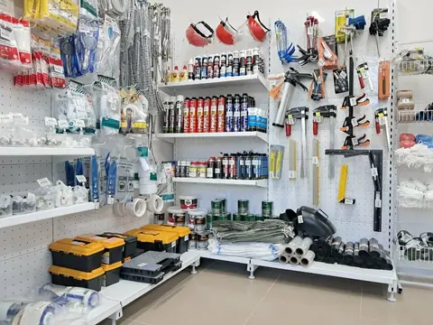Строительные магазины
